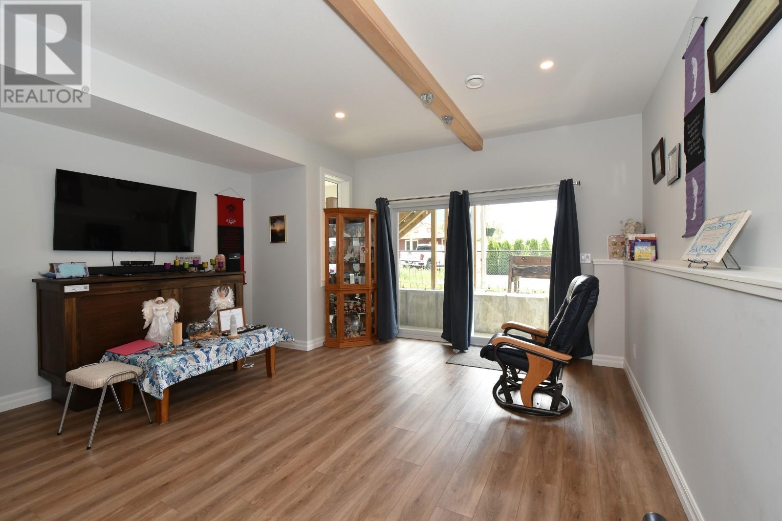 2715 Golf Course Drive Unit# 6, Blind Bay, BC - Indoor