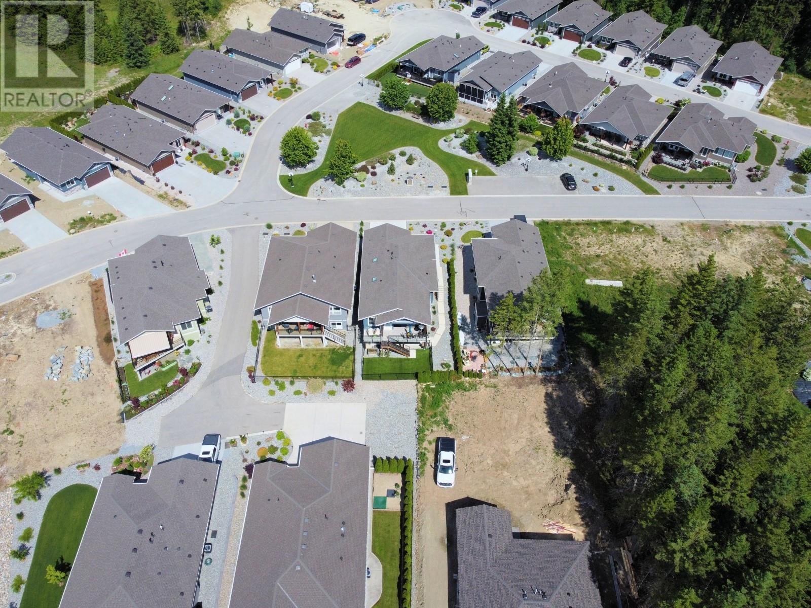 2715 Golf Course Drive Unit# 6, Blind Bay, BC - With View