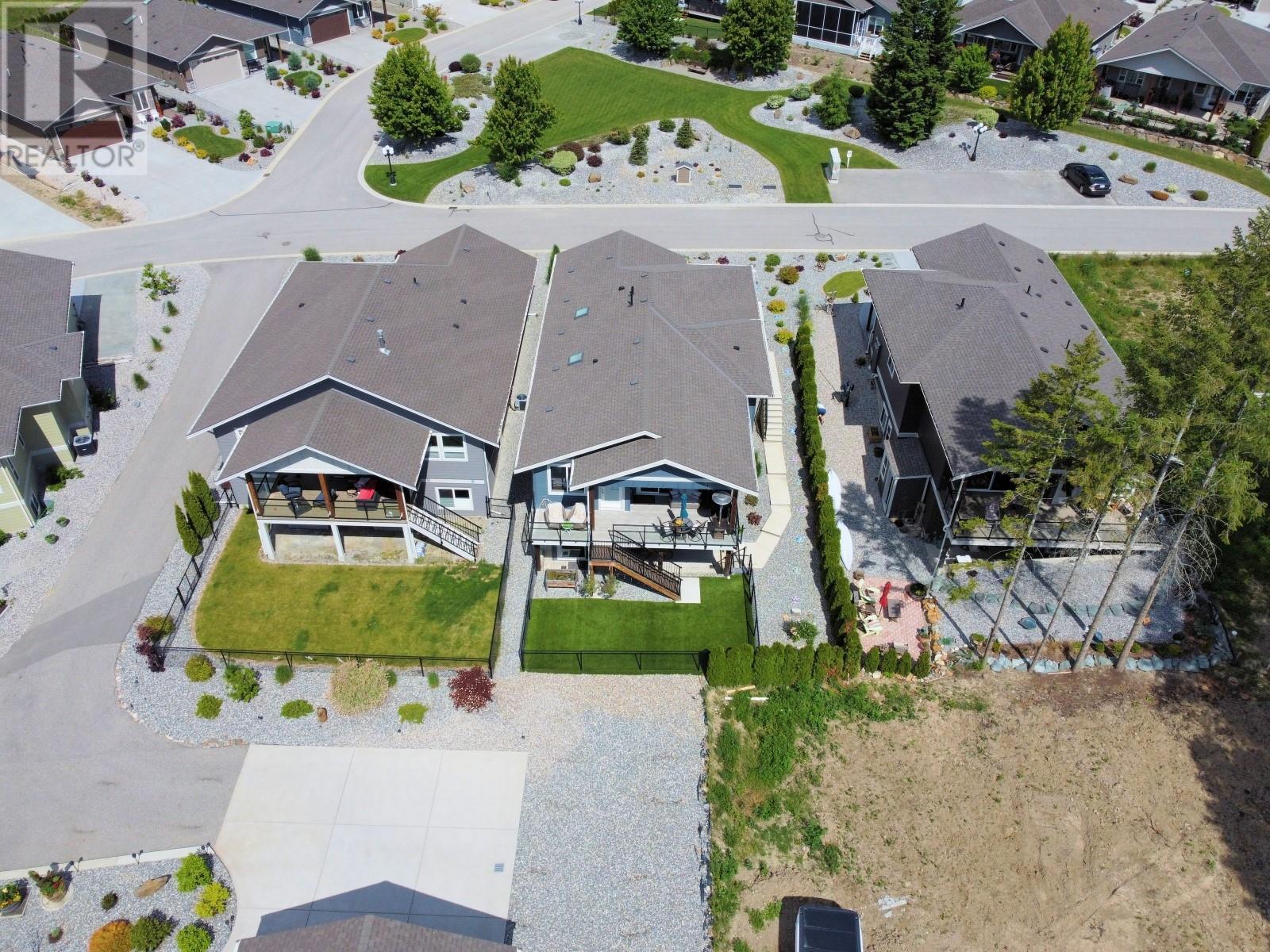 2715 Golf Course Drive Unit# 6, Blind Bay, BC - Outdoor With View