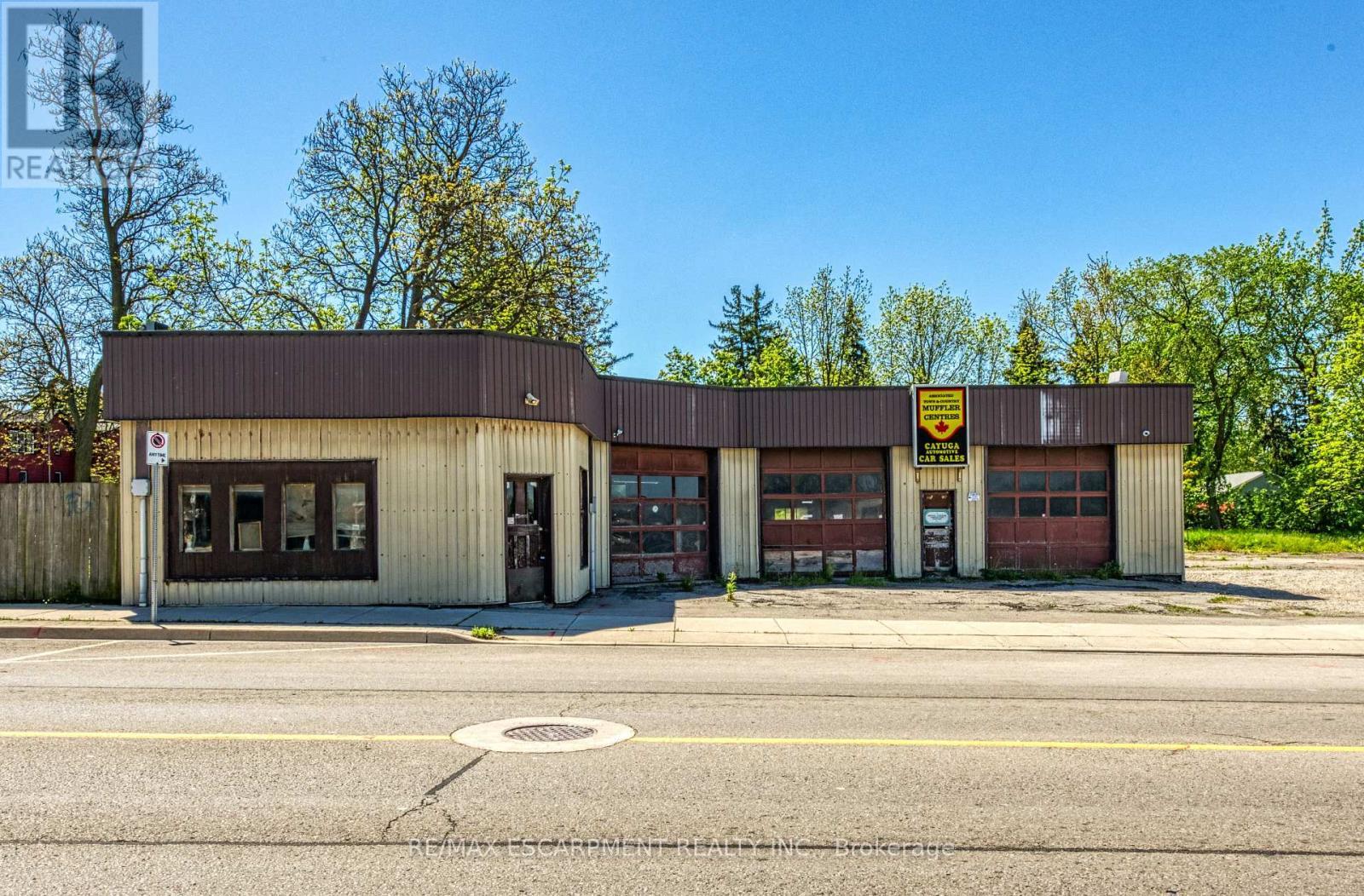 39 Talbot Street, Haldimand, ON