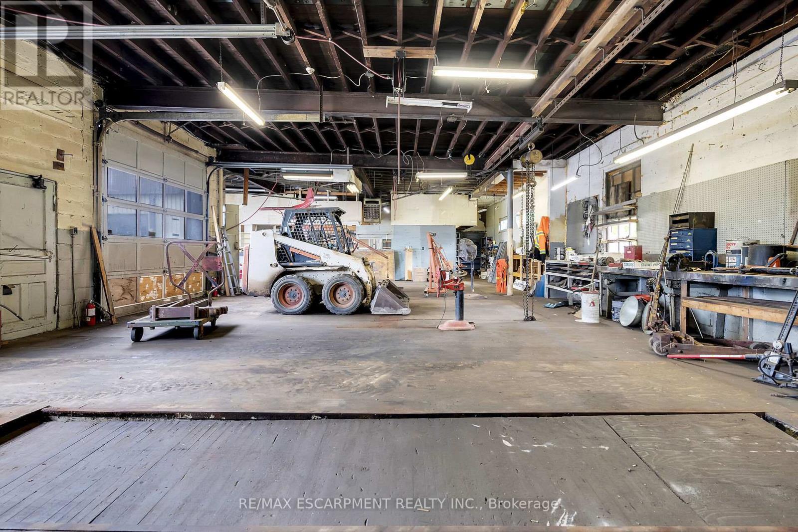 39 Talbot Street, Haldimand, ON