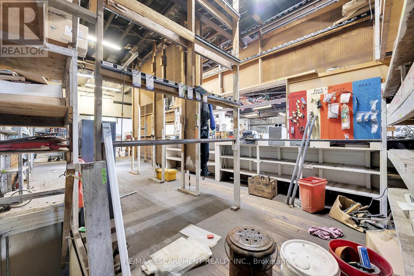 39 Talbot Street, Haldimand, ON