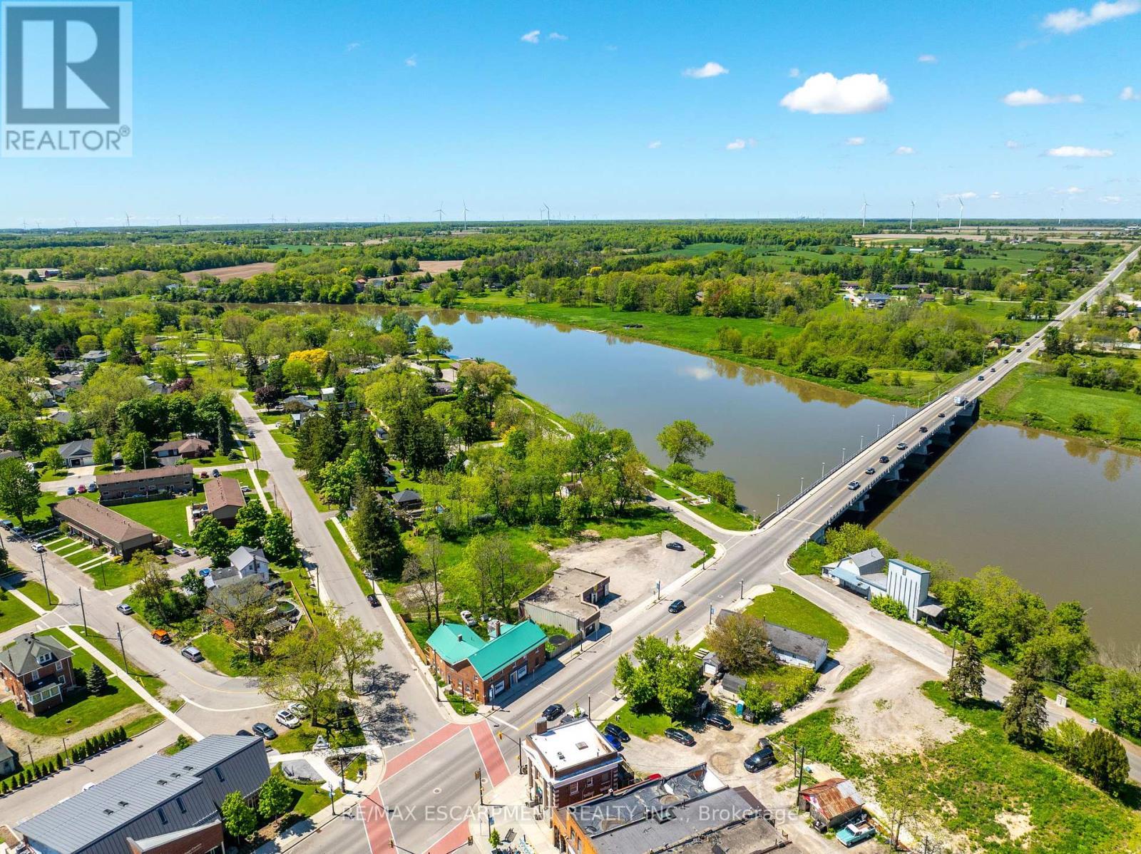 39 Talbot Street, Haldimand, ON