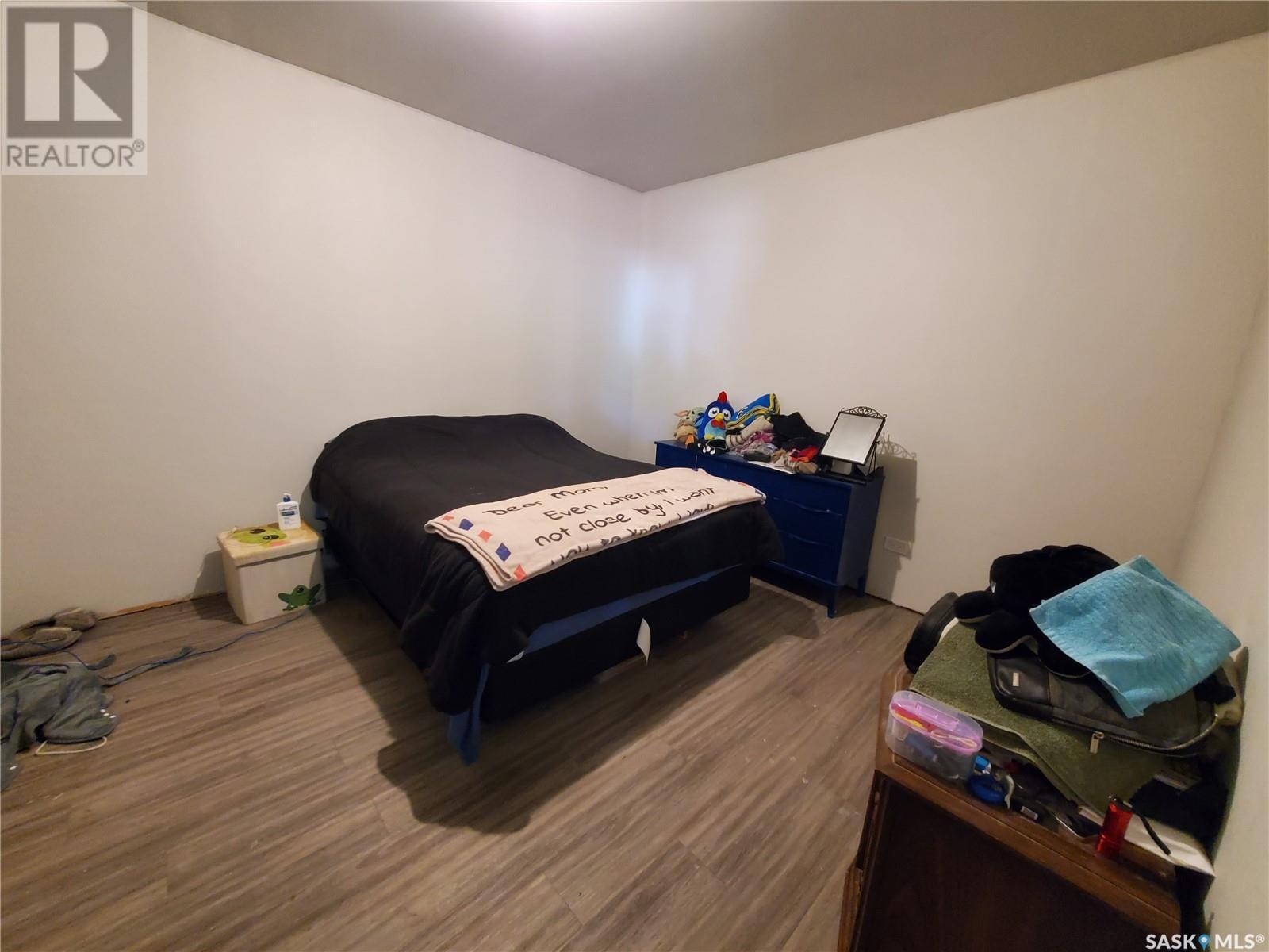 228 4Th Street E, Ponteix, SK - Indoor Photo Showing Bedroom