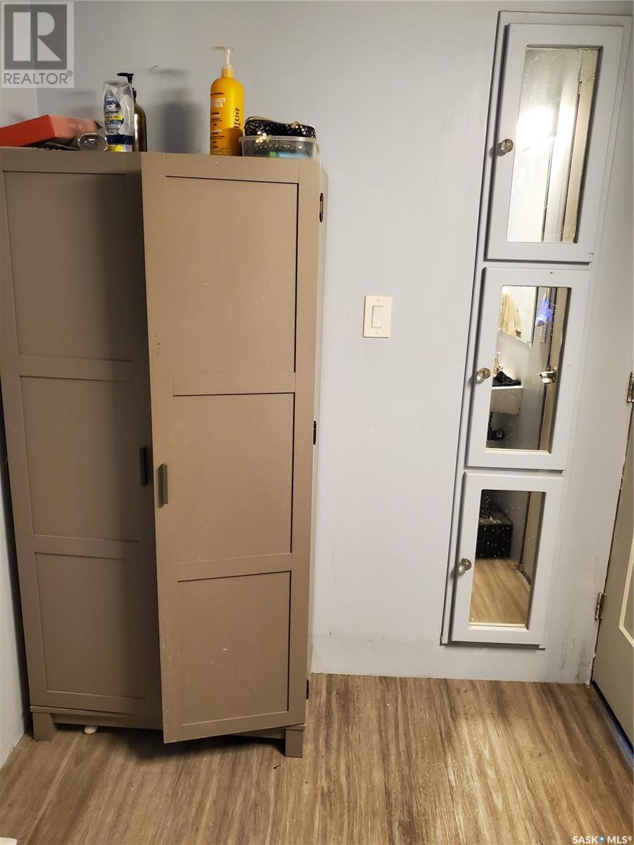 228 4Th Street E, Ponteix, SK - Indoor Photo Showing Other Room
