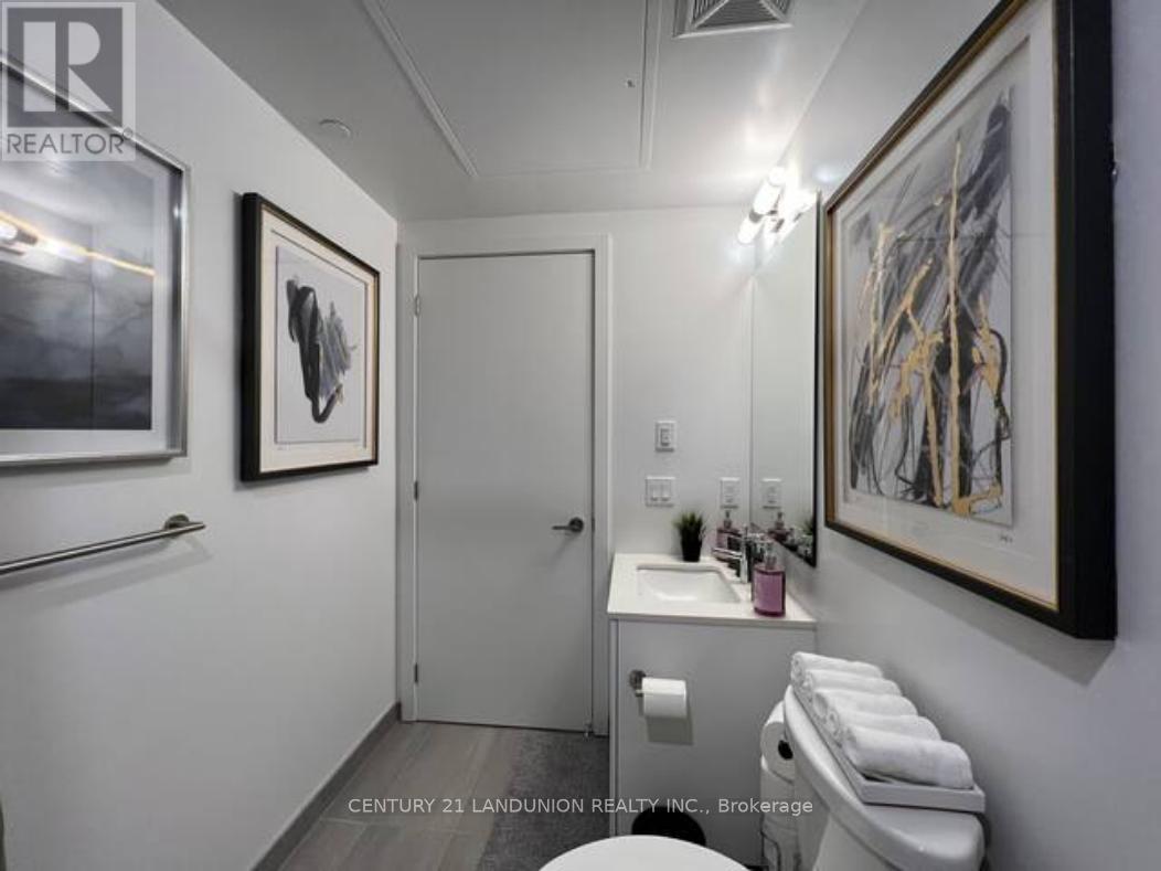 1006 - 357 King Street W, Toronto, ON - Indoor