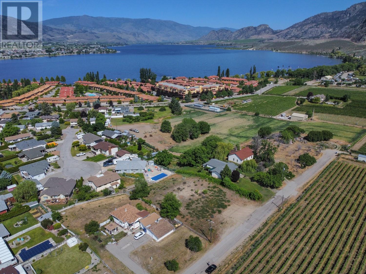 7012 Tamarack Drive, Osoyoos, BC