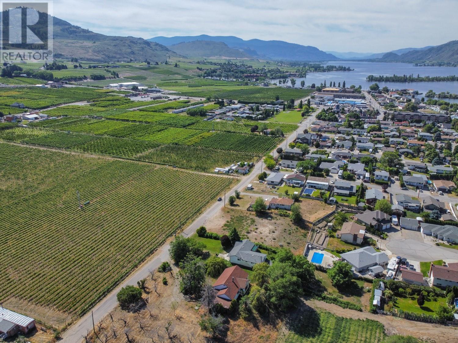 7012 Tamarack Drive, Osoyoos, BC