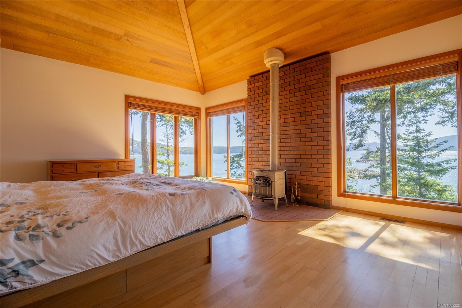 4308 Clam Bay Rd, Pender Island, BC
