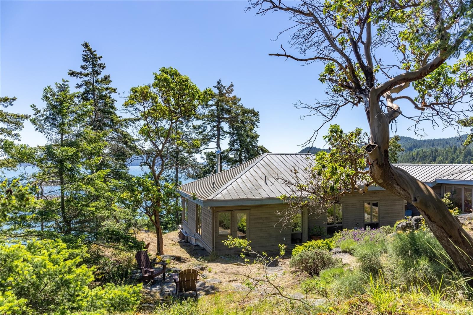 4308 Clam Bay Rd, Pender Island, BC