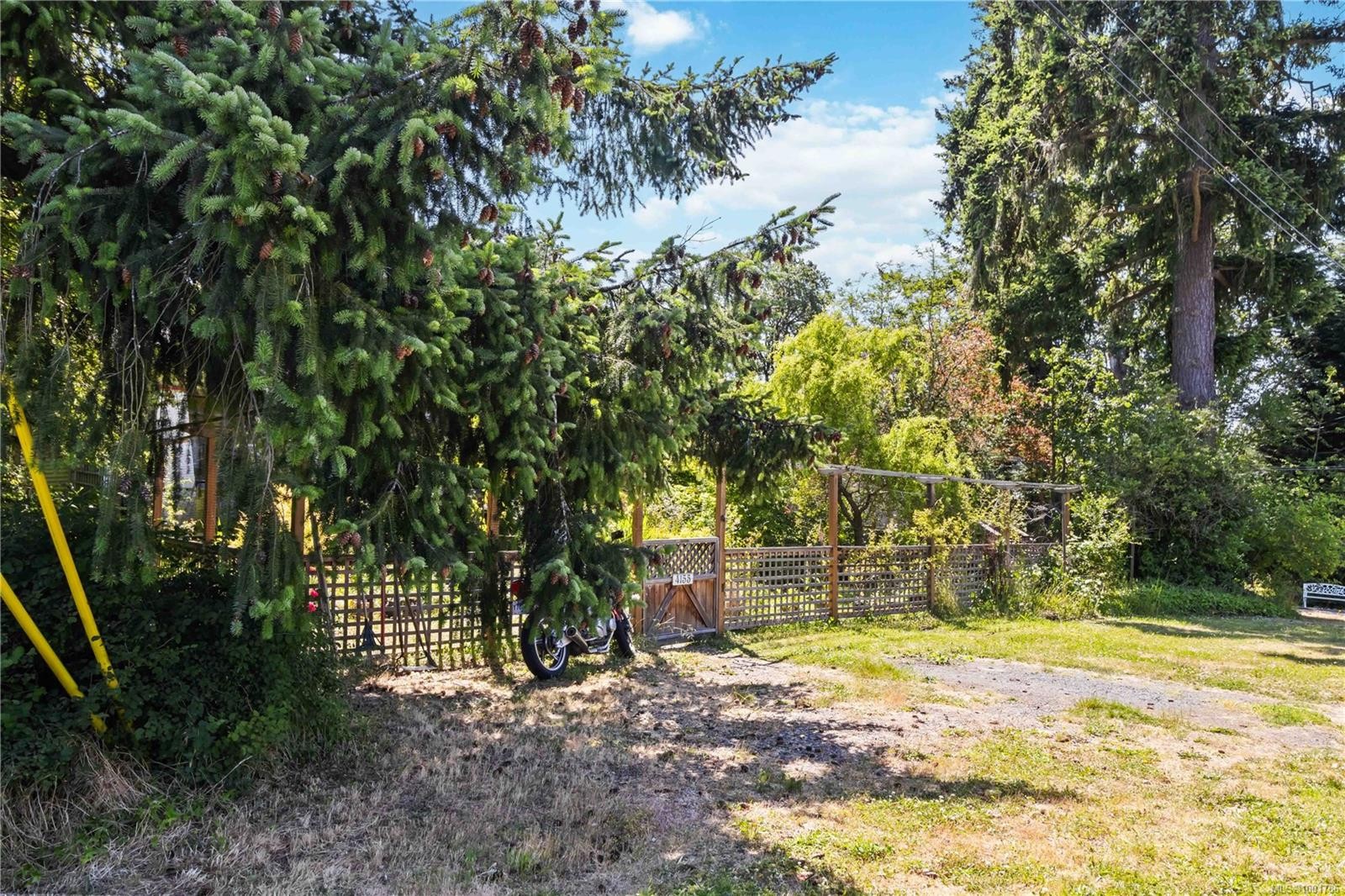 4155 North Rd, Saanich, BC