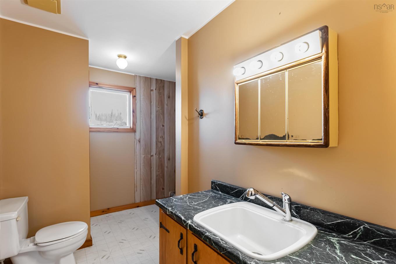 2849 Highway 215, Centre Burlington, NS