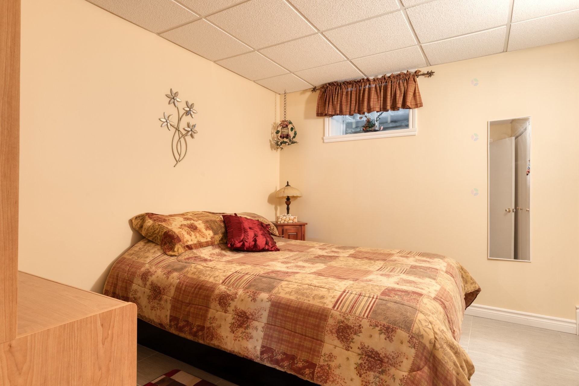 Chambre à coucher - 471 Ch. Des Pins, Saint-Zénon, QC - Indoor Photo Showing Bedroom