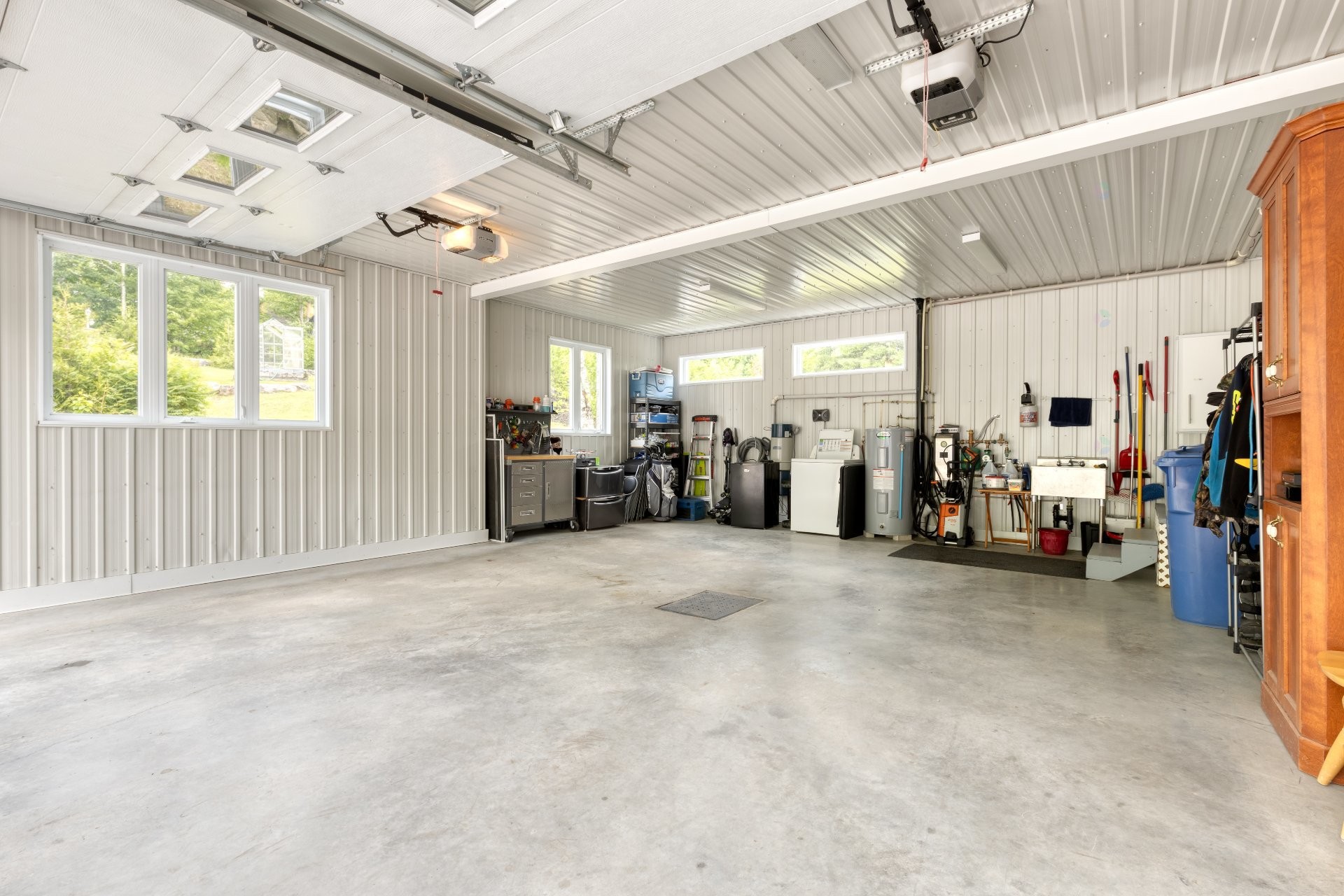 Autre - 471 Ch. Des Pins, Saint-Zénon, QC - Indoor Photo Showing Garage