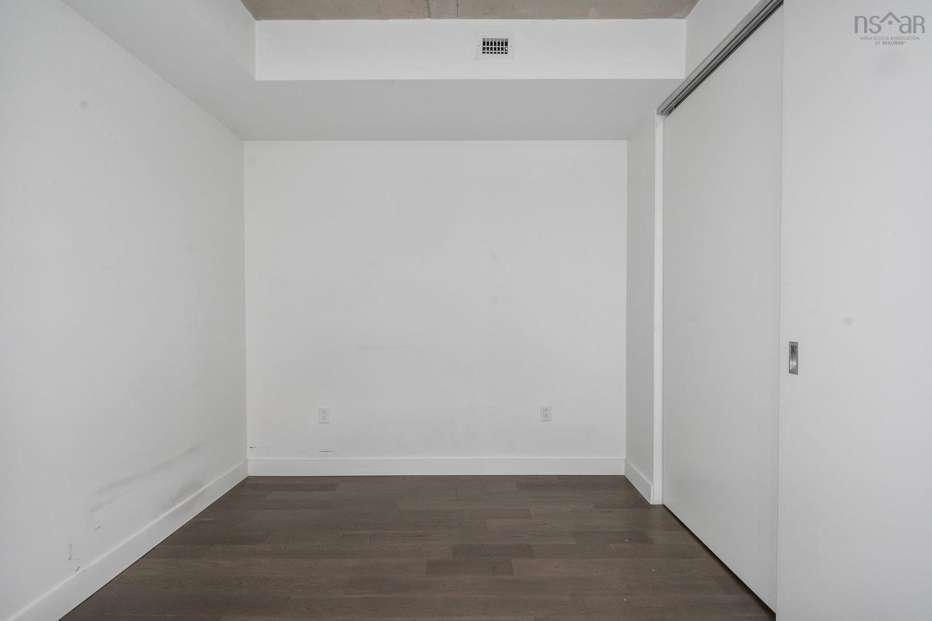 312 1048 Wellington Street, Halifax, NS