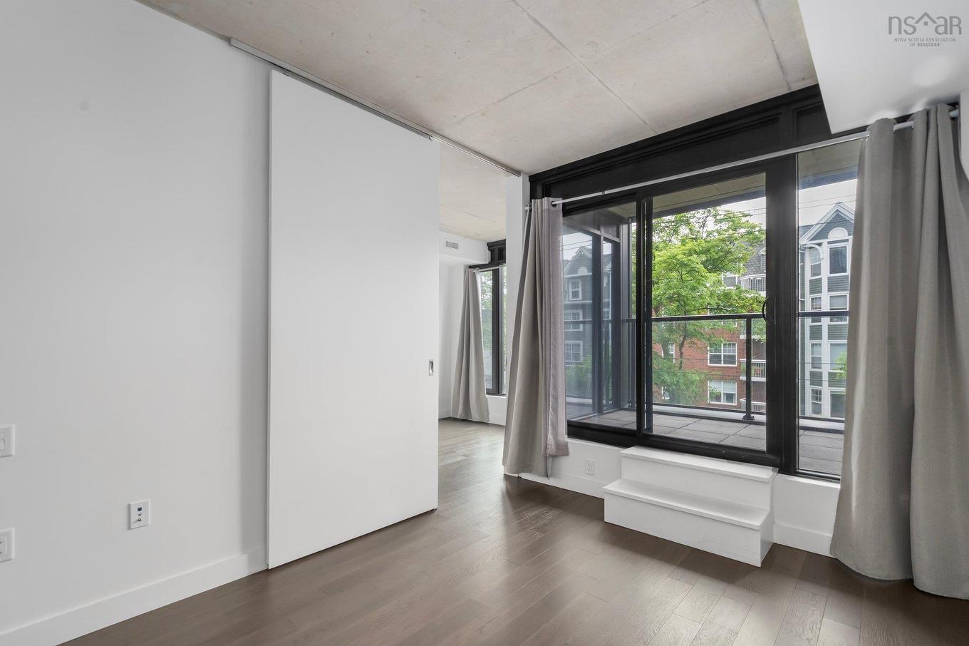 312 1048 Wellington Street, Halifax, NS