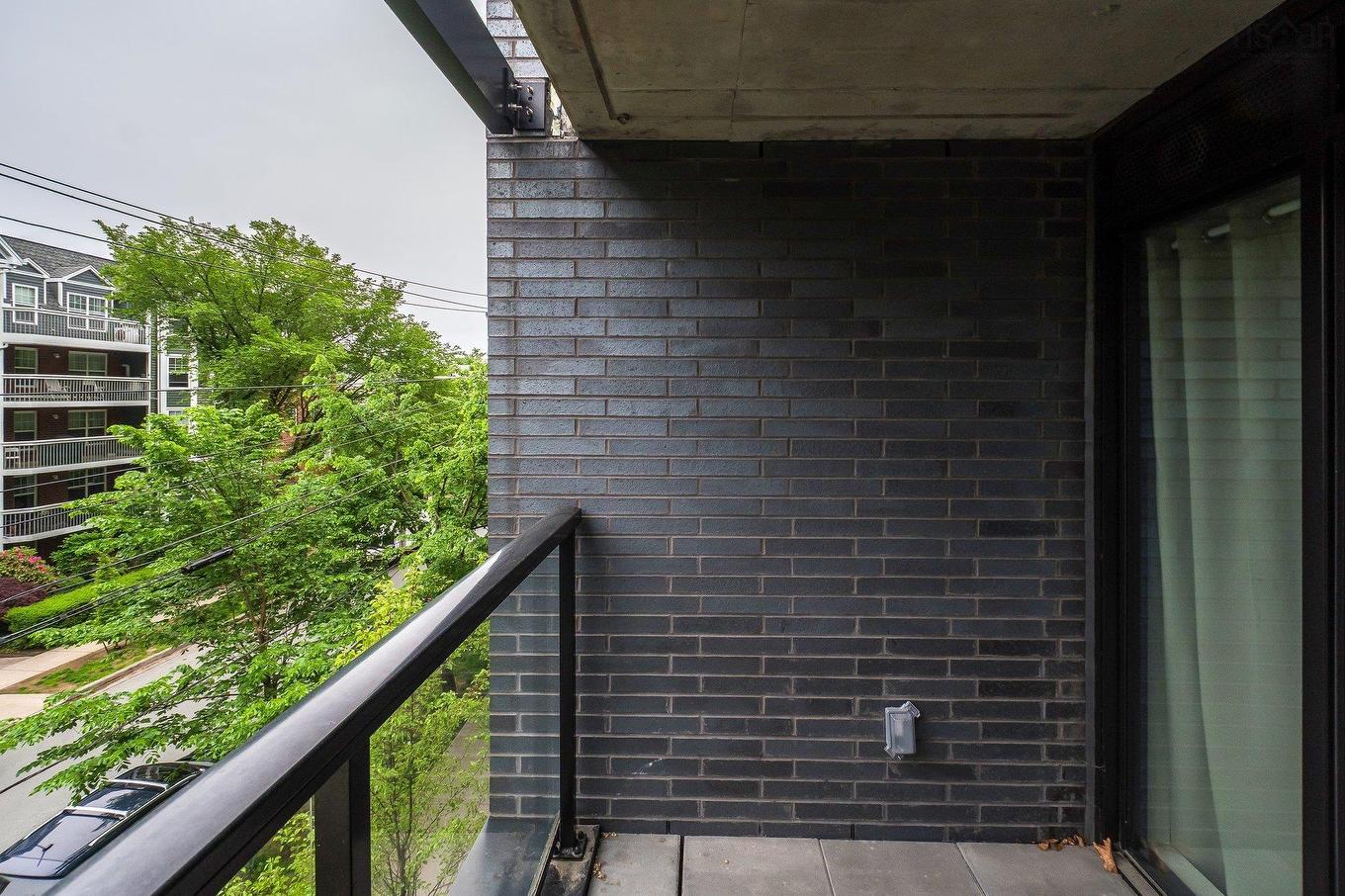 312 1048 Wellington Street, Halifax, NS