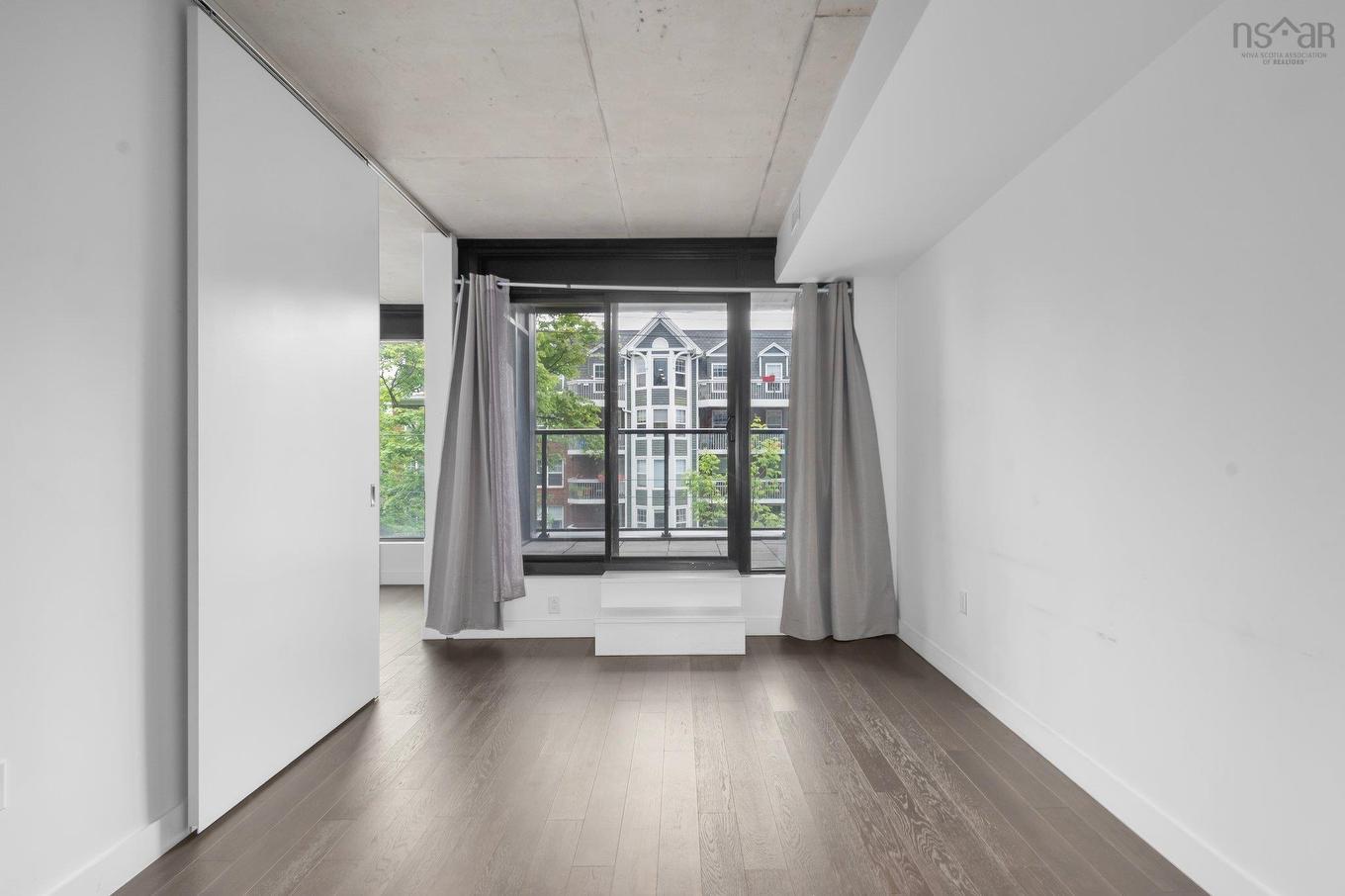 312 1048 Wellington Street, Halifax, NS