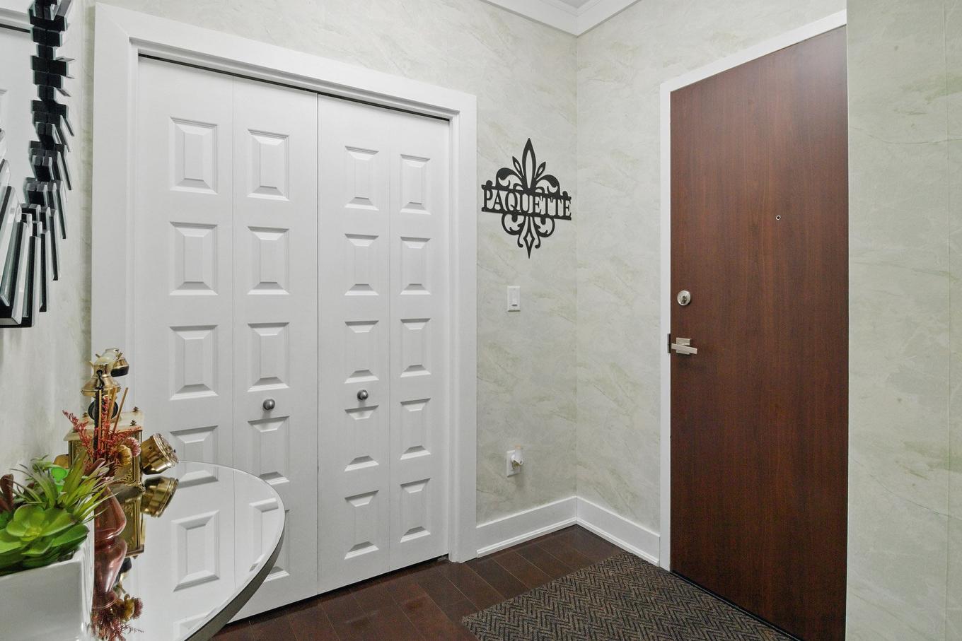 Hall d'entrée/Vestibule - 702-1180 Ch. D'Aylmer, Gatineau (Aylmer), QC - Indoor Photo Showing Other Room