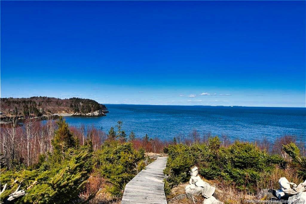 422 Fundy Dr, Wilsons Beach, NB