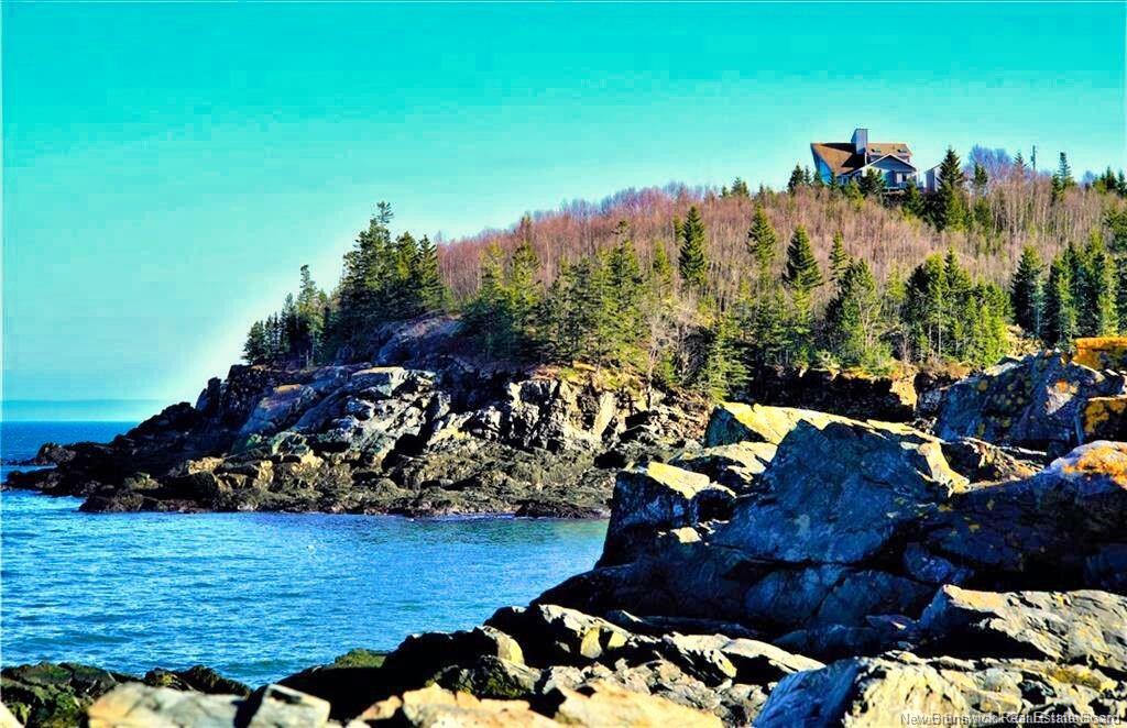 422 Fundy Dr, Wilsons Beach, NB