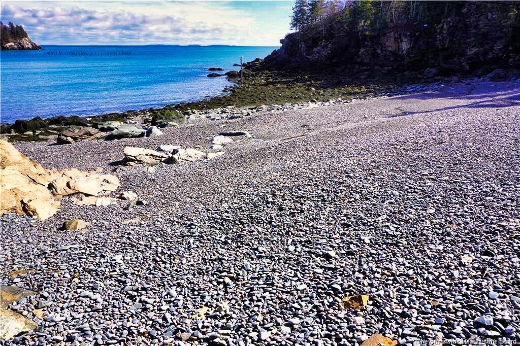 422 Fundy Dr, Wilsons Beach, NB