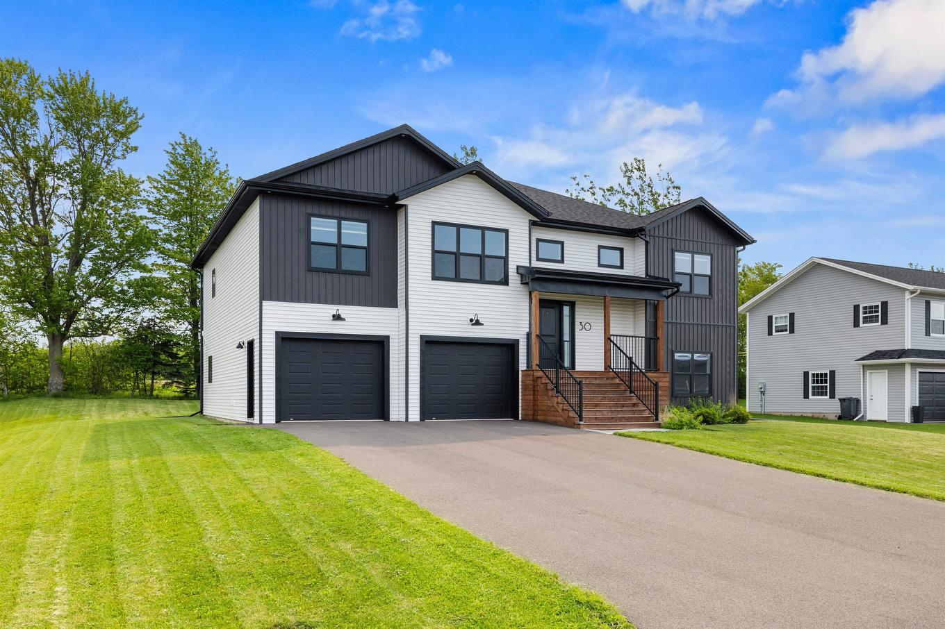 30 Waters Edge Lane, Cornwall, PE