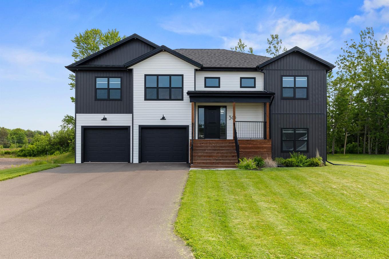 30 Waters Edge Lane, Cornwall, PE