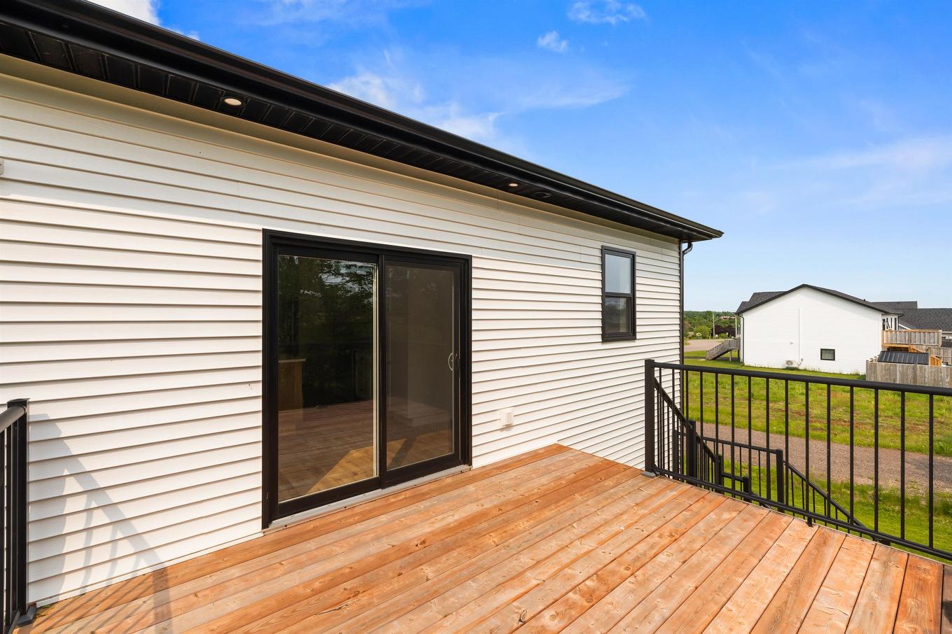 30 Waters Edge Lane, Cornwall, PE