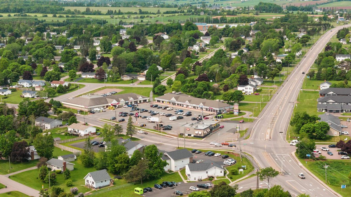 30 Waters Edge Lane, Cornwall, PE