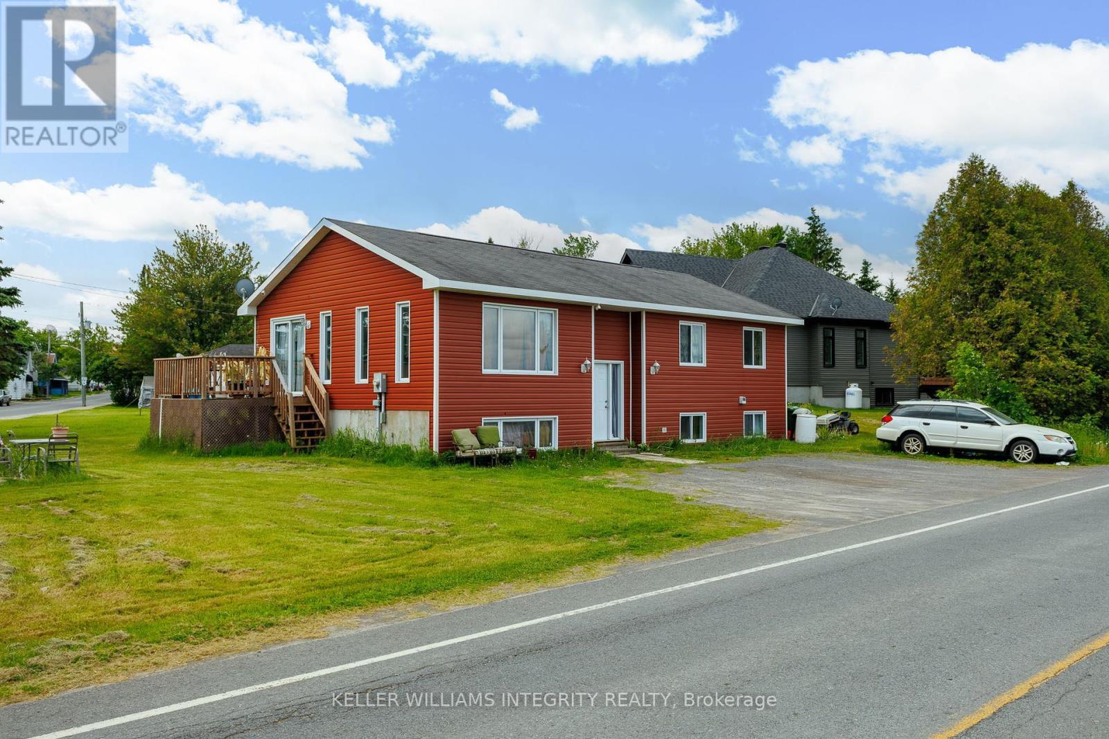 5070 Du Parc, The Nation, ON - Outdoor