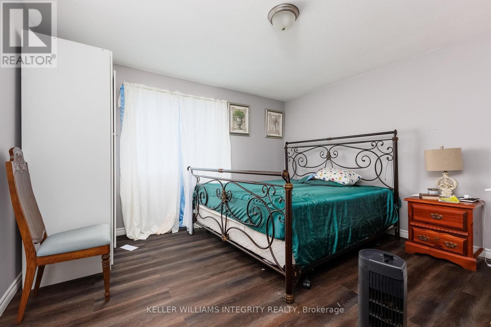 5070 Du Parc, The Nation, ON - Indoor Photo Showing Bedroom