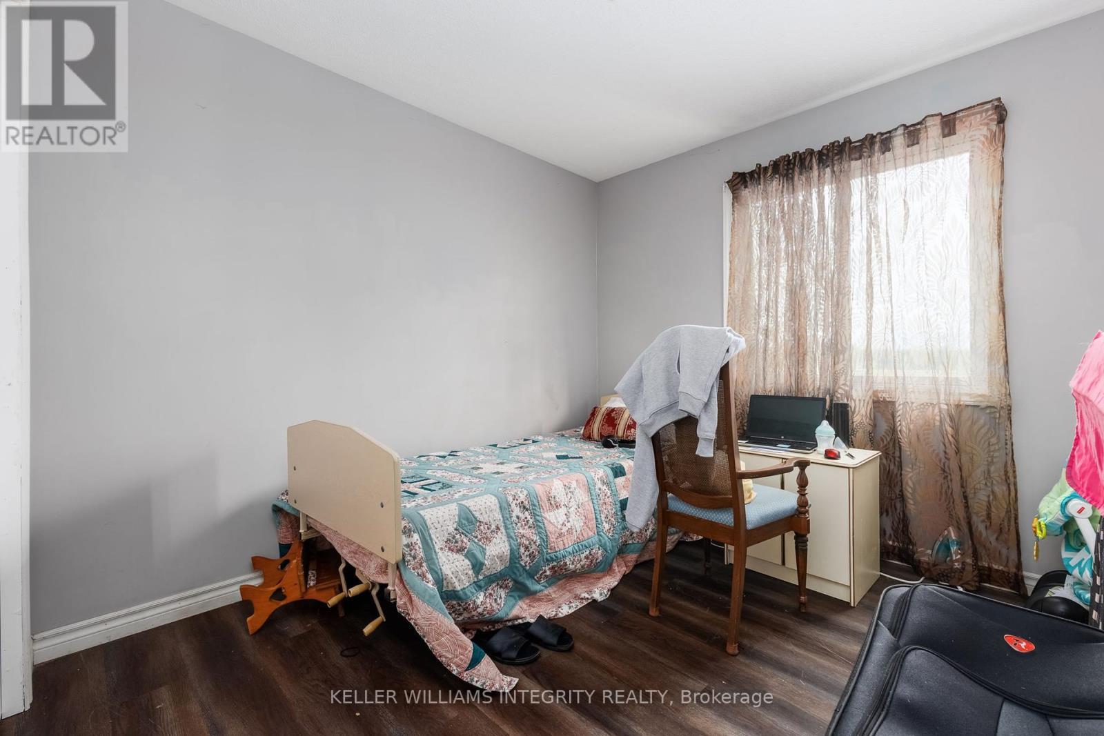 5070 Du Parc, The Nation, ON - Indoor Photo Showing Bedroom