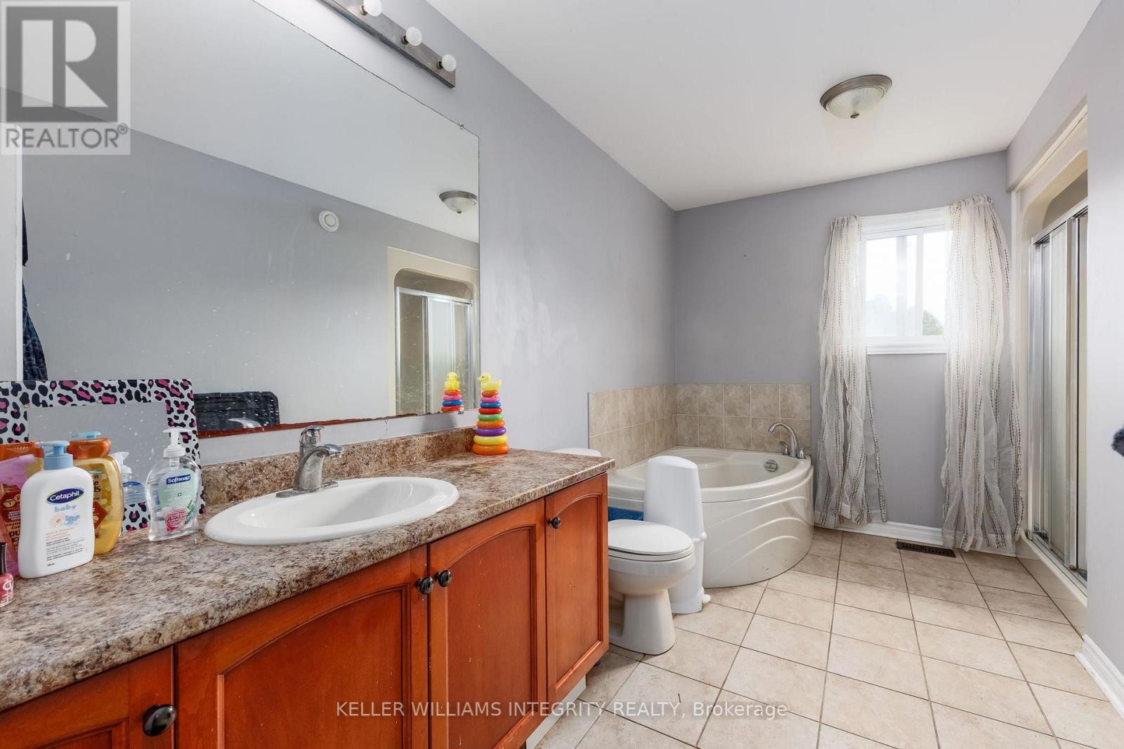 5070 Du Parc, The Nation, ON - Indoor Photo Showing Bathroom