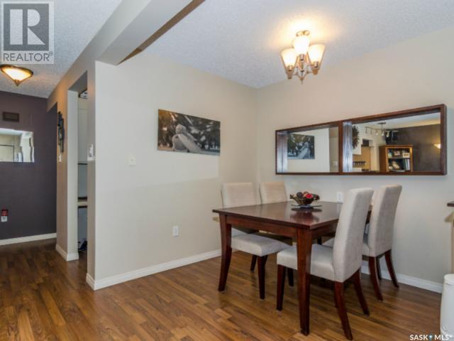 10 103 Powe Street, Saskatoon, SK - Indoor Photo Showing Dining Room