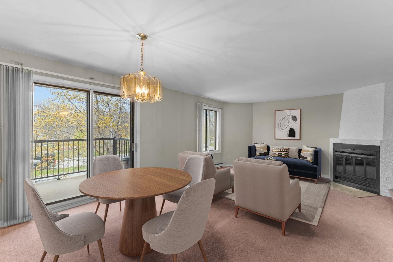 Overall view - 6-7790 Boul. Perras, Montréal (Rivière-Des-Prairies/Pointe-Aux-Trembles), QC - Indoor Photo Showing Dining Room With Fireplace