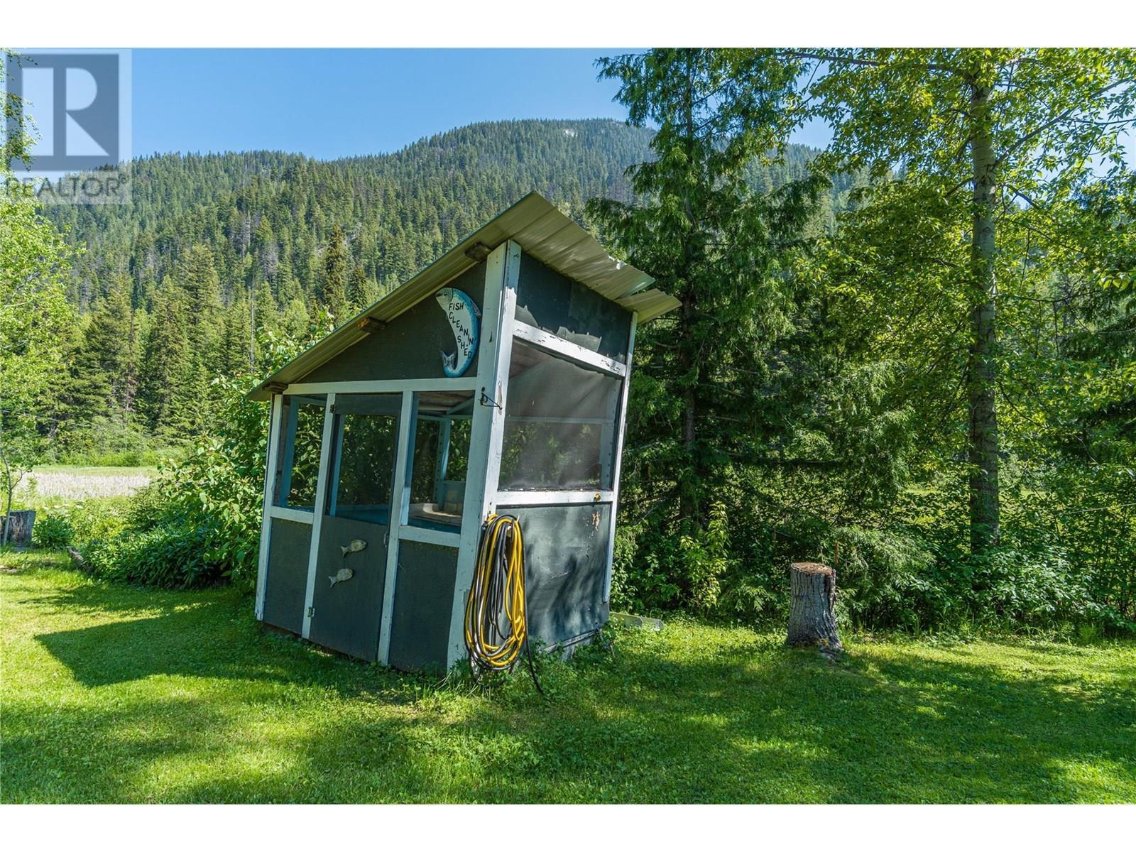 6000 Johnson Lake Forest Service Road, Barriere, BC
