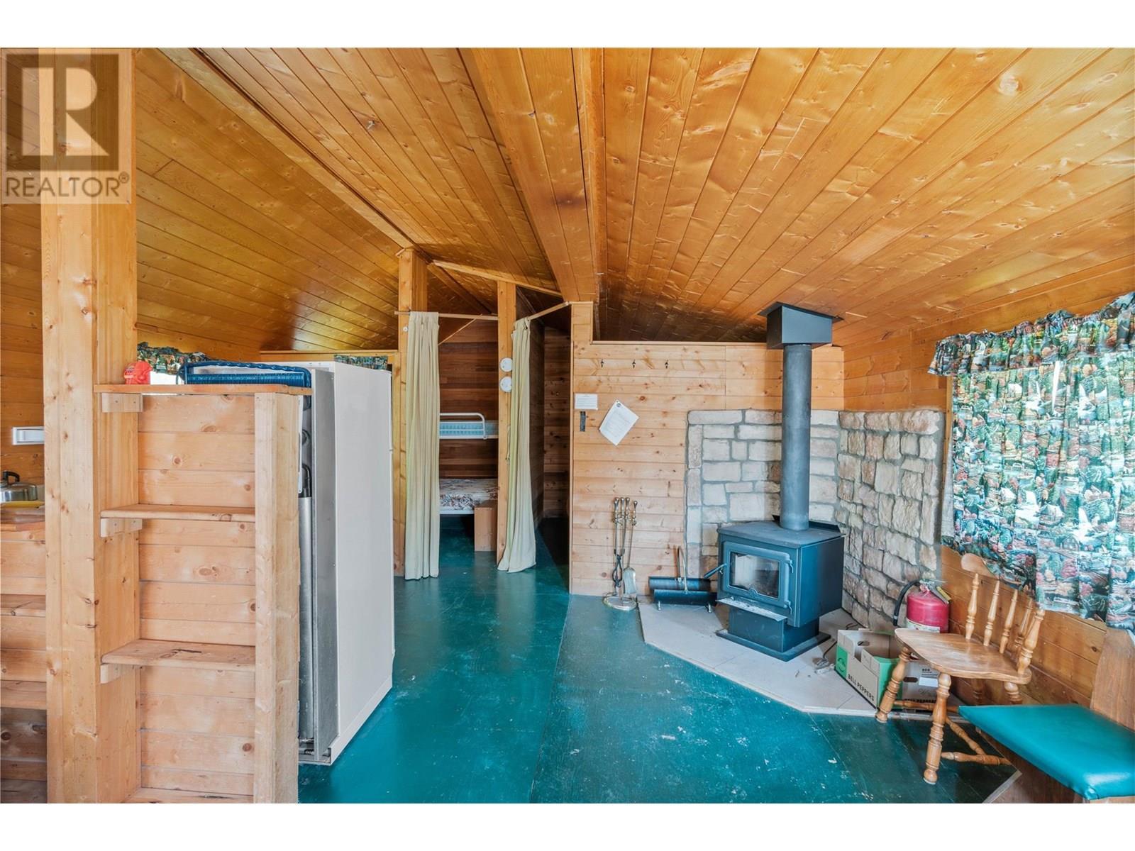 6000 Johnson Lake Forest Service Road, Barriere, BC