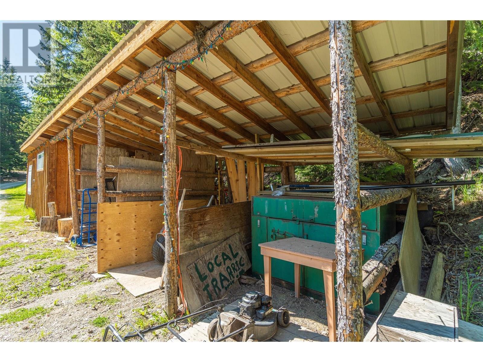 6000 Johnson Lake Forest Service Road, Barriere, BC