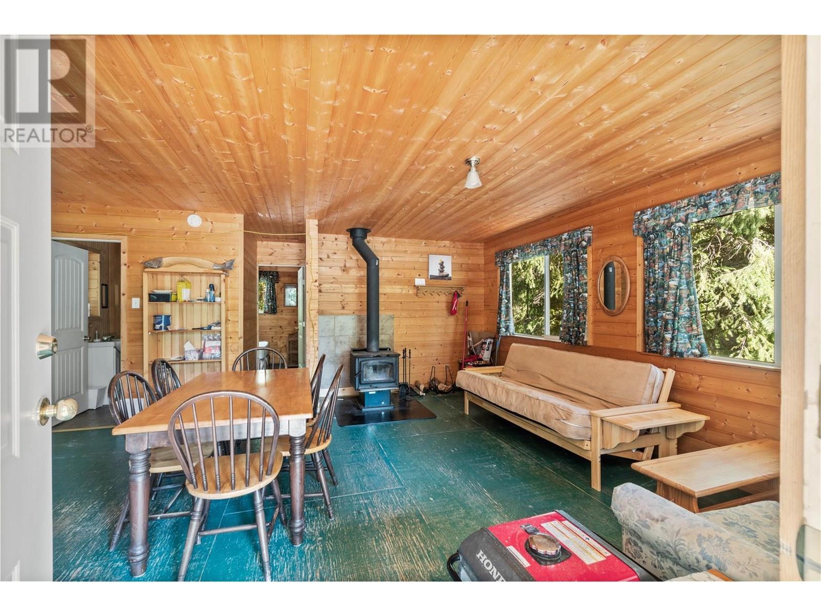 6000 Johnson Lake Forest Service Road, Barriere, BC