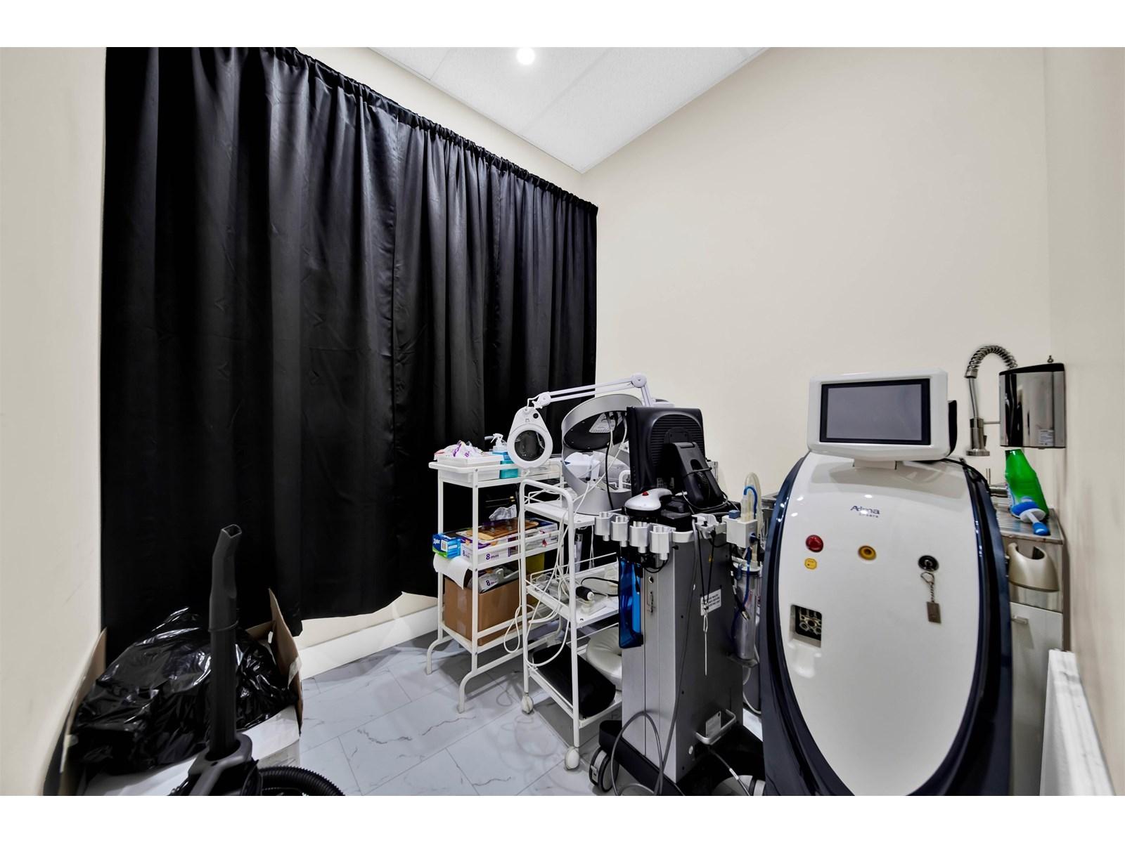 6 9015 120 Street, Delta, BC