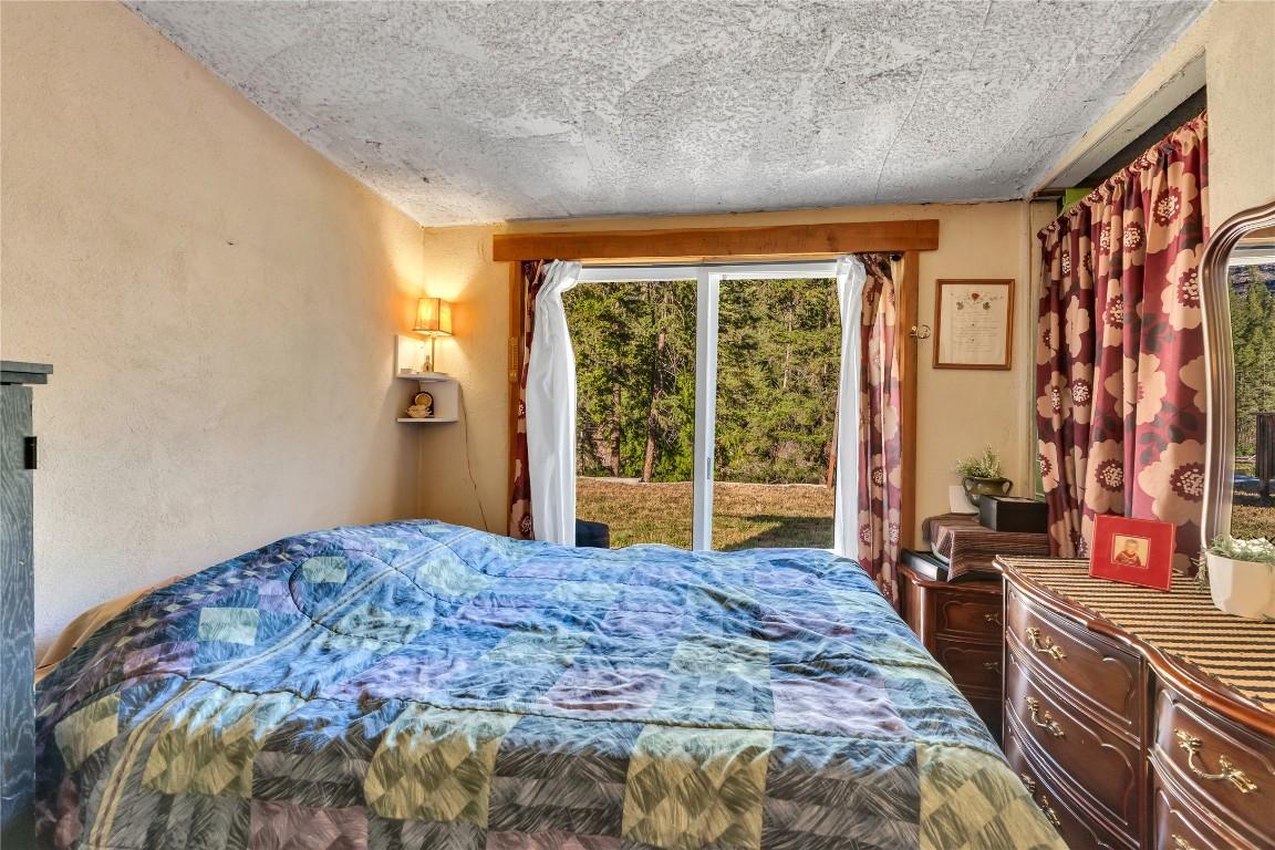 1840 Highway 3, Princeton, BC - Indoor Photo Showing Bedroom