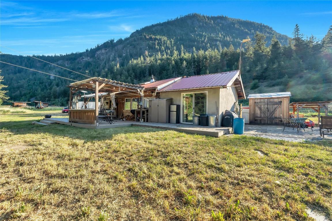 1840 Highway 3, Princeton, BC - Outdoor