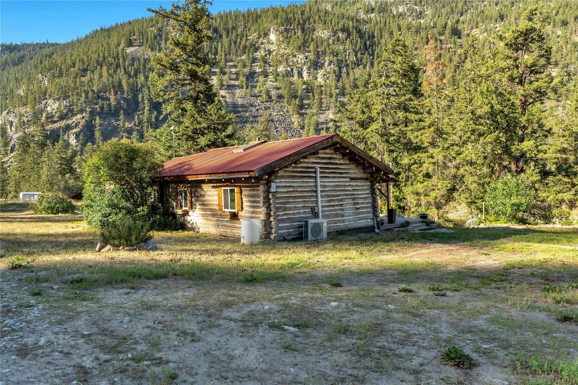 1840 Highway 3, Princeton, BC - Outdoor