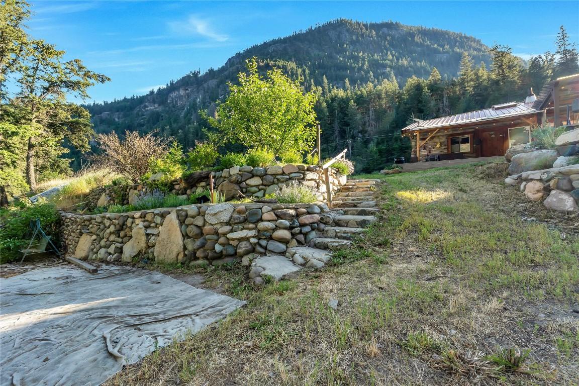 1840 Highway 3, Princeton, BC - Outdoor