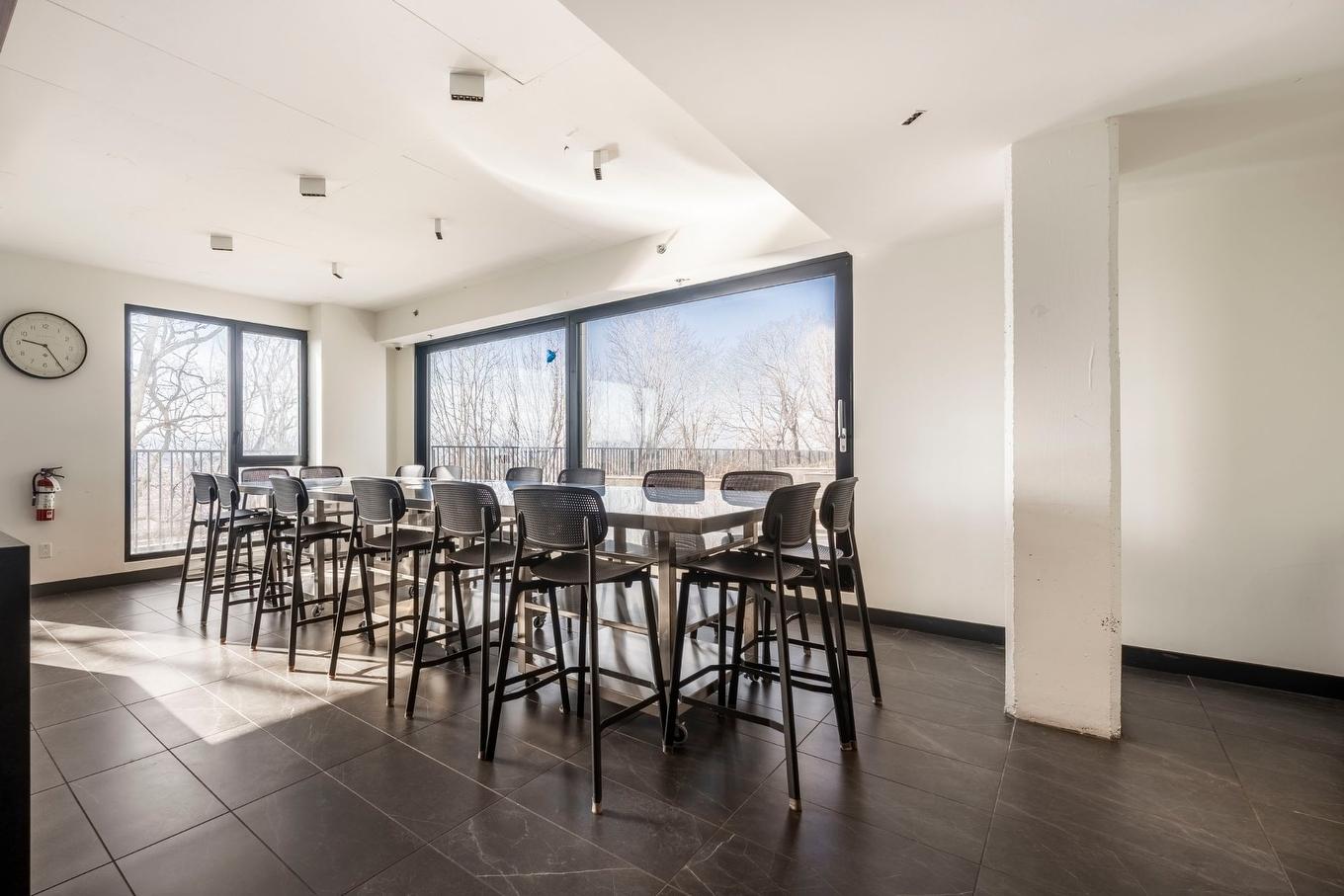 Common room - 1002-2000 Boul. René-Lévesque O., Montréal (Ville-Marie), QC - Indoor Photo Showing Dining Room