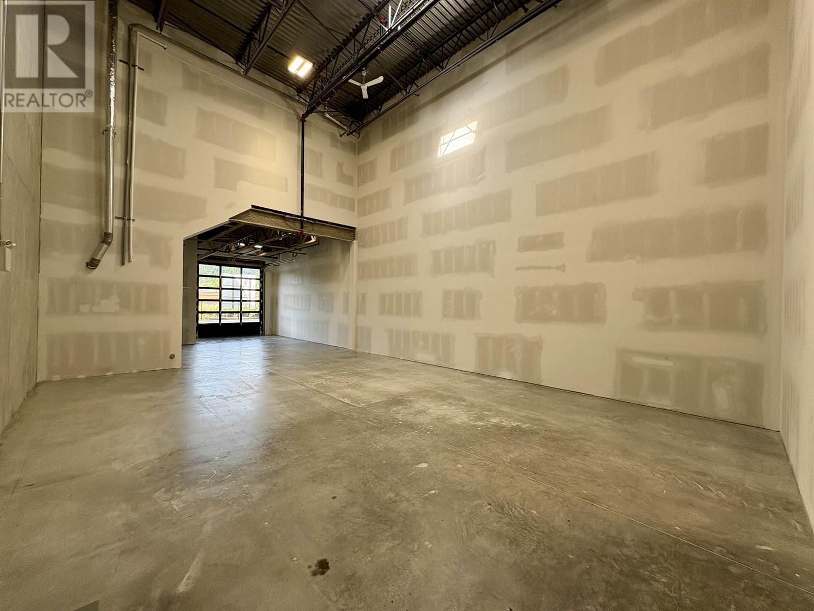 101 2660 Barnet Highway, Coquitlam, BC