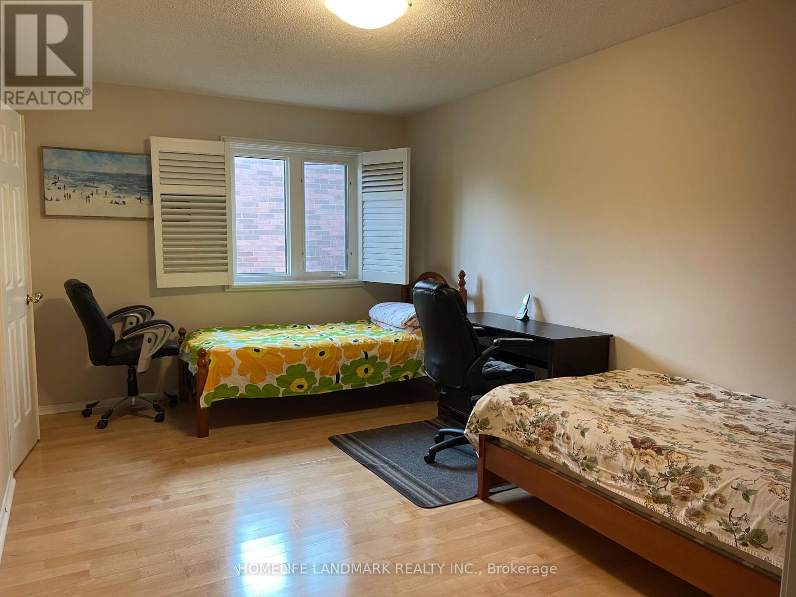 61 Mary Elizabeth Crescent, Markham, ON - Indoor Photo Showing Bedroom