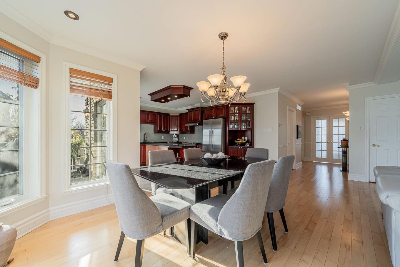 Salle à manger - 371 Rue De L'Harmonie, Laval (Duvernay), QC - Indoor Photo Showing Dining Room