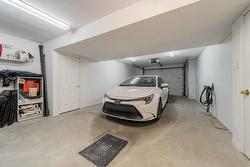 Garage -